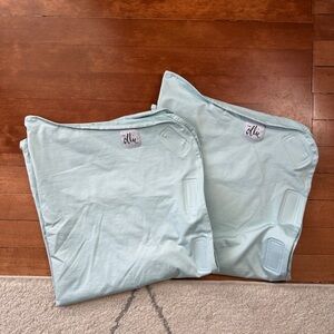 Ollie Swaddle - set of 2 in sky blue